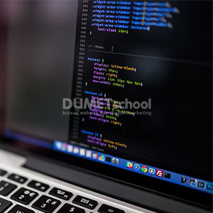 Buat Website Full HTML CSS atau Pakai Framework CSS?